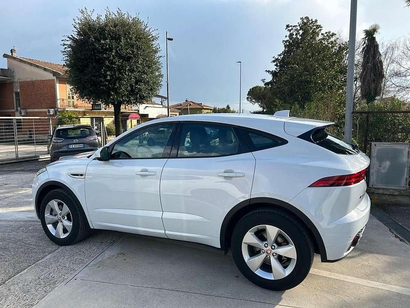 Usata Jaguar E-Pace R-Dynamic 150 CV (110 kW) 2018 Bianco SUV