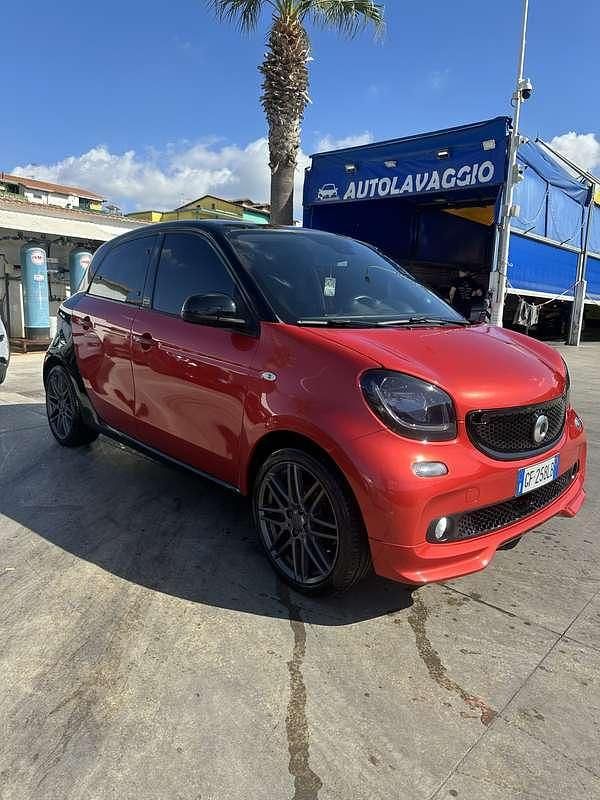 Usata Smart ForFour Passion 90 CV (66 kW) 2017 Utilitaria