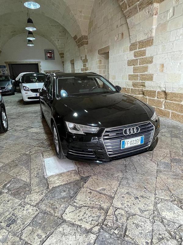 Usata Audi A4 Business 150 CV (110 kW) 2017 Nero Station wagon