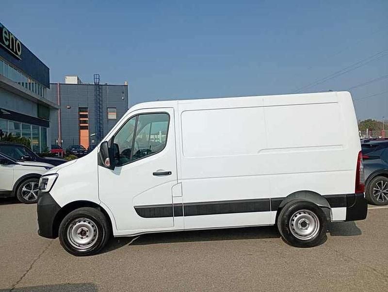 Usata Renault Master T28 135 CV (99 kW) 2022 Bianco Monovolume