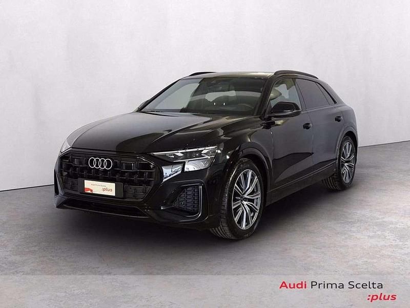 Usata Audi Q8 S-Line 231 CV (169 kW) 2025 Nero mito metallizzato SUV