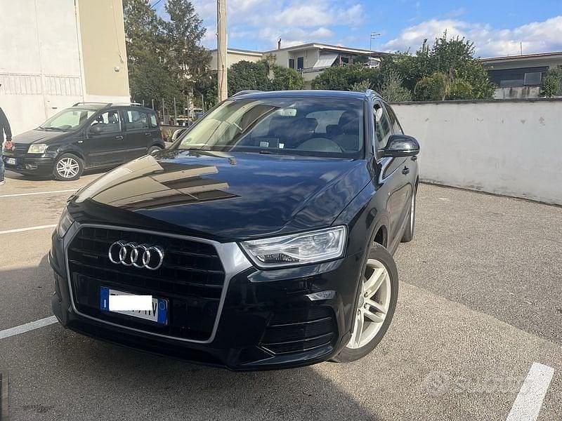 Nero Usata 2015 Audi Q3 SUV | 11.490 € (Ottimo prezzo) - Immagine 1/4
