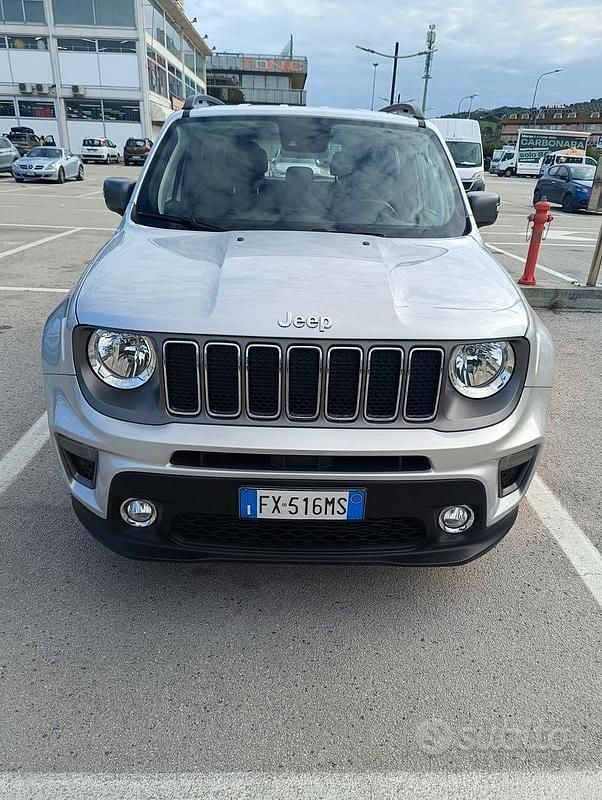 Usata Jeep Renegade Limited 120 CV (88 kW) 2019 Grigio SUV