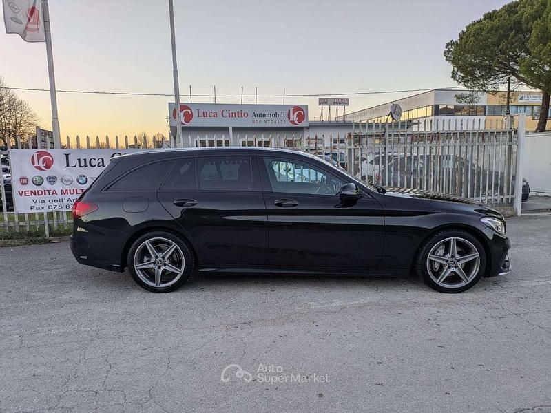 Gebraucht Mercedes C220 Premium 170 PS (125 kW) 2017 Schwarz Kombi