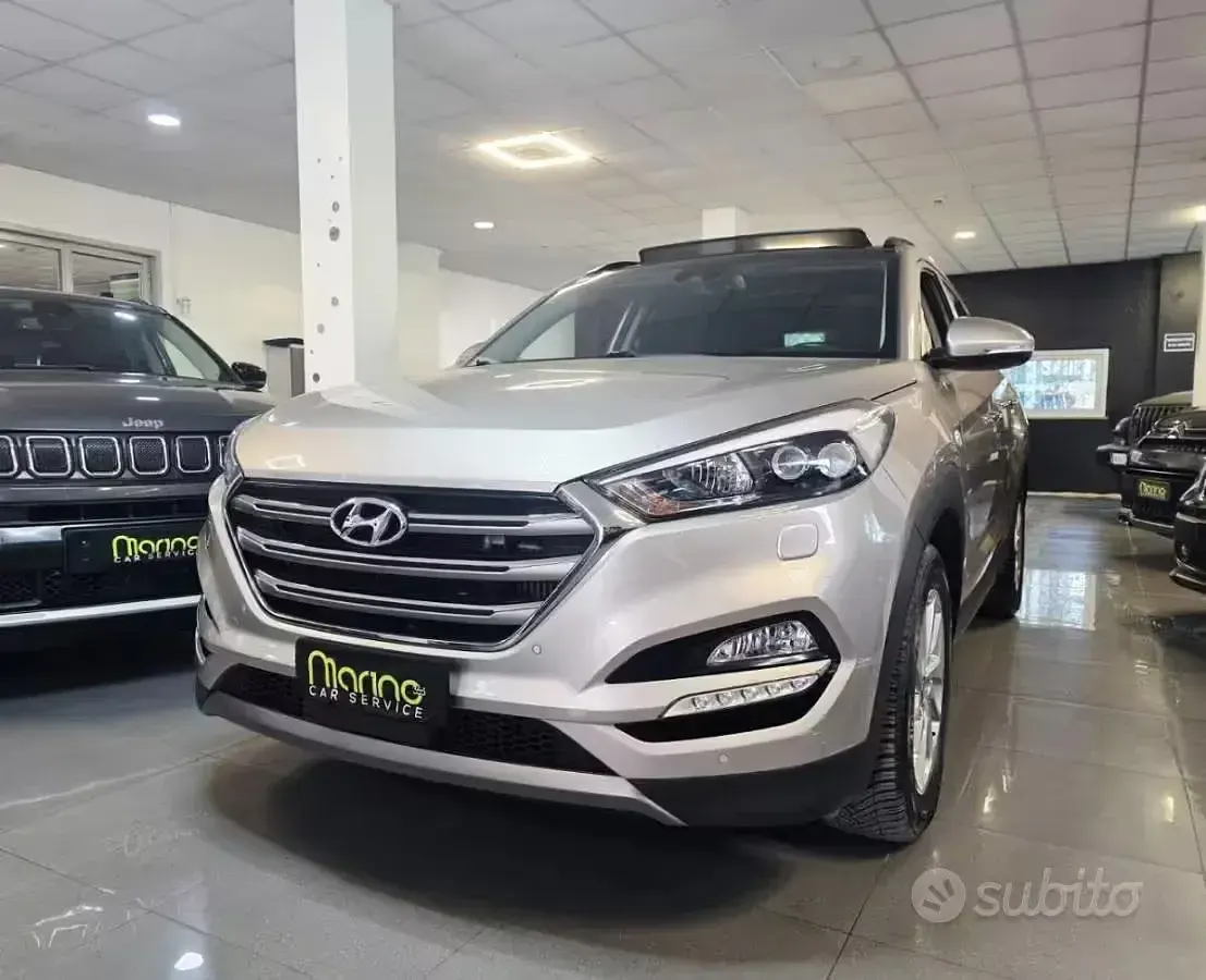 Usata Hyundai Tucson Xpossible 116 CV (85 kW) 2016 Oro SUV