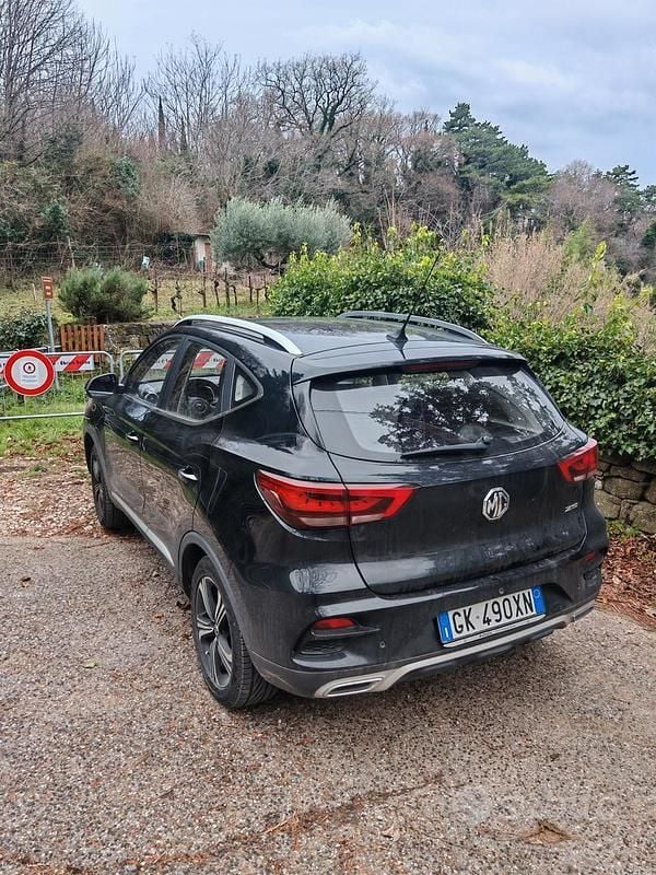 Usata MG ZS Comfort 106 CV (77 kW) 2022 Nero SUV