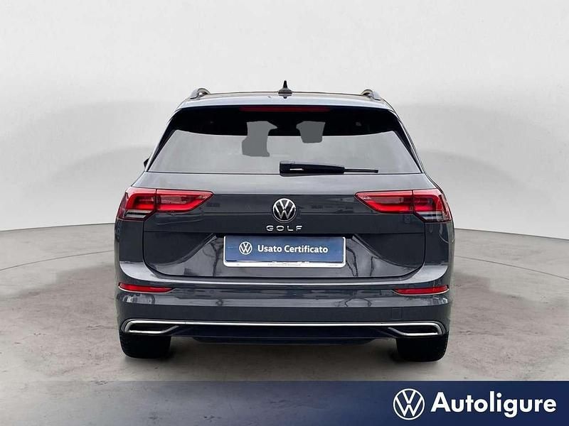 Usata VW Golf VIII Style 131 CV (96 kW) 2022 Grigio Station wagon