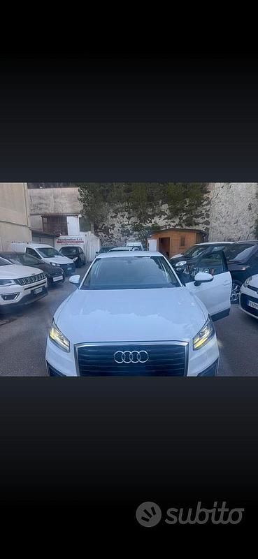 Usata Audi Q2 Business 115 CV (84 kW) 2017 Bianco SUV