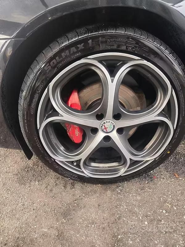 Usata Alfa Romeo 159 Distinctive 136 CV (100 kW) 2011 Nero Station wagon