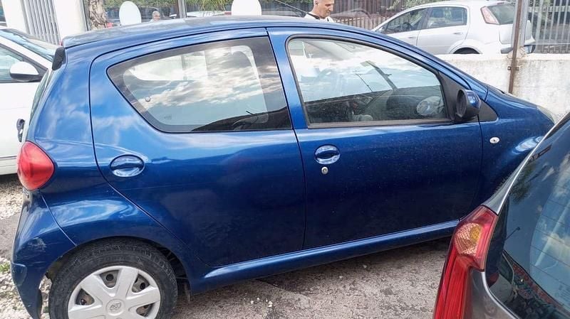 Usata Toyota Aygo 68 CV (50 kW) 2007 Utilitaria