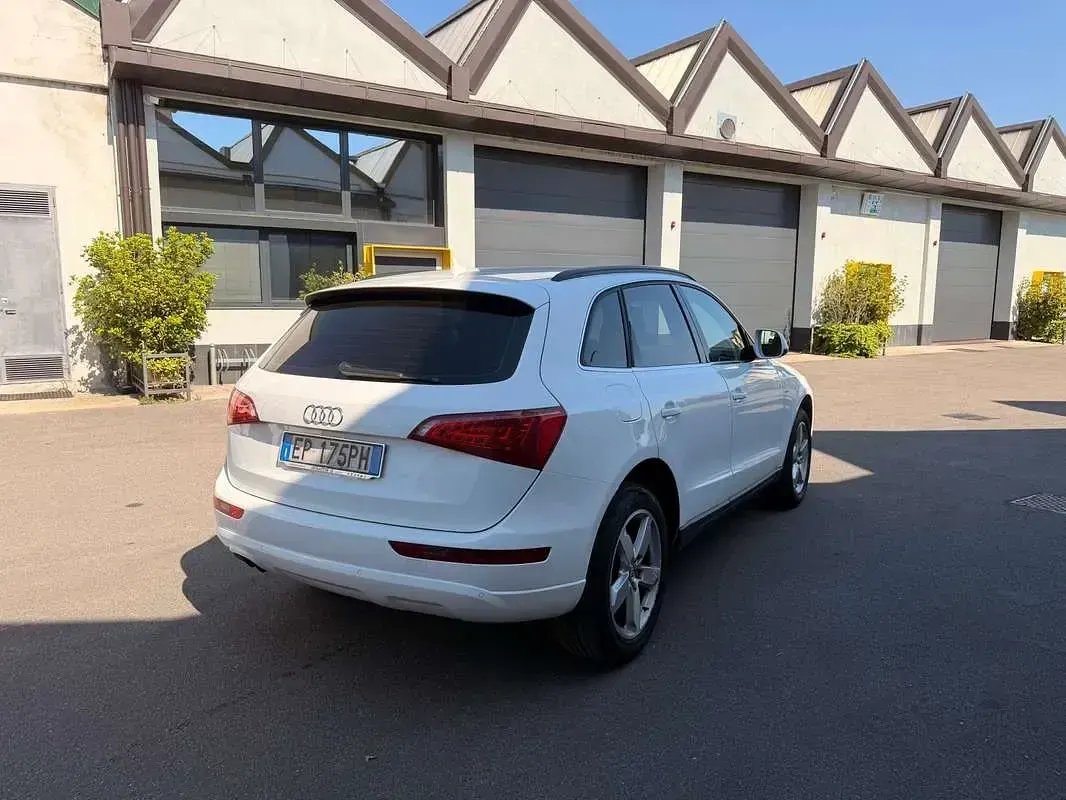 Usata Audi Q5 Advanced 170 CV (125 kW) 2013 Bianco SUV