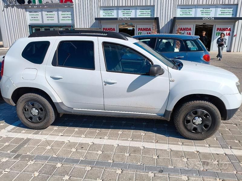 Usata Dacia Duster 110 CV (80 kW) 2011 SUV