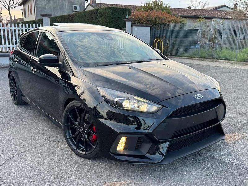 Usata Ford Focus ST 250 CV (183 kW) 2017 Berlina