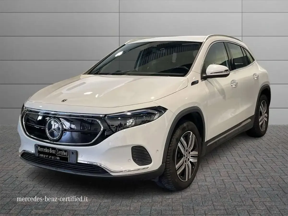 Usata Mercedes EQA250 139 kW (190 CV) 2022 SUV