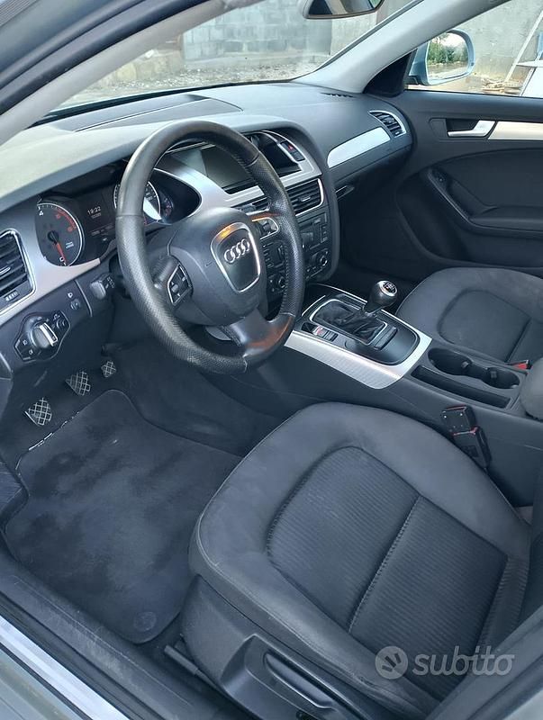 Usata Audi A4 143 CV (105 kW) 2008 Grigio Berlina