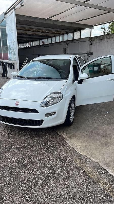 Usata Fiat Grande Punto 2017 Bianco Utilitaria