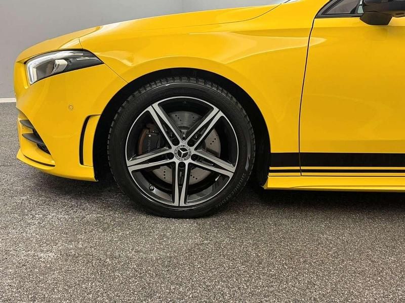 Usata Mercedes A250 Premium 224 CV (164 kW) 2019 Oro Berlina