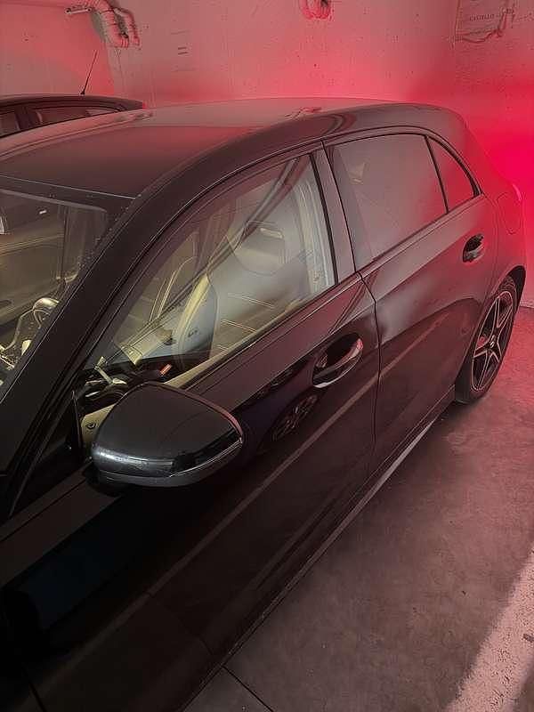 Usata Mercedes A180 Premium 116 CV (85 kW) 2022 Berlina