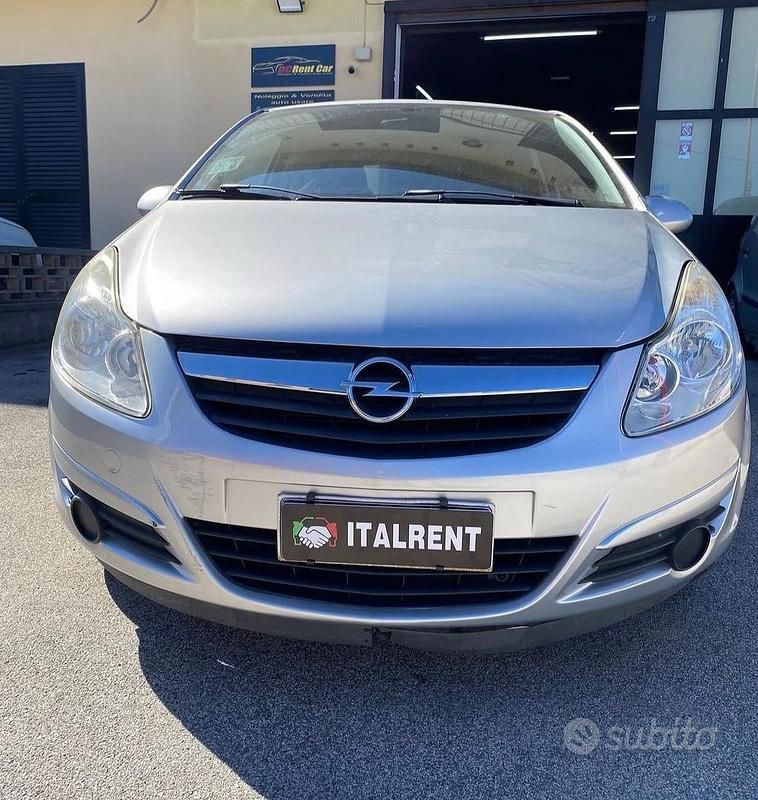 Usata Opel Corsa Enjoy 59 CV (43 kW) 2009 Grigio Berlina