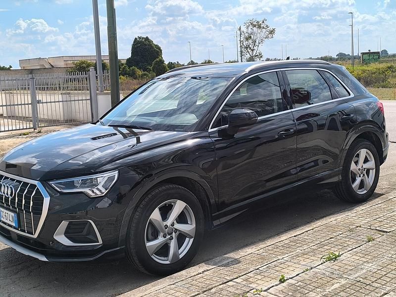 Usata Audi Q3 150 CV (110 kW) 2020 Nero SUV