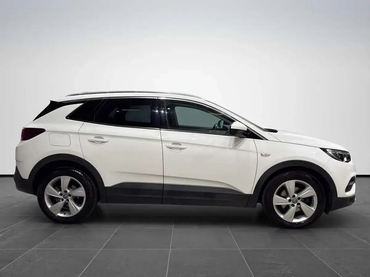 Usata Opel Grandland X Innovation 177 CV (130 kW) 2018 Bianco SUV
