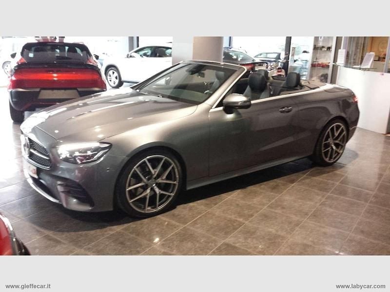 Usata Mercedes E220 Premium 194 CV (142 kW) 2021 Grigio Cabrio