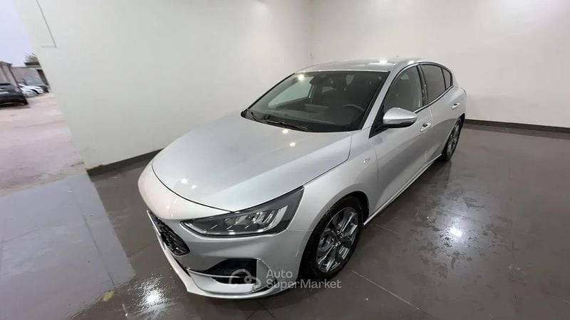 Usata Ford Focus ST-Line 116 CV (85 kW) 2025 Argento Berlina