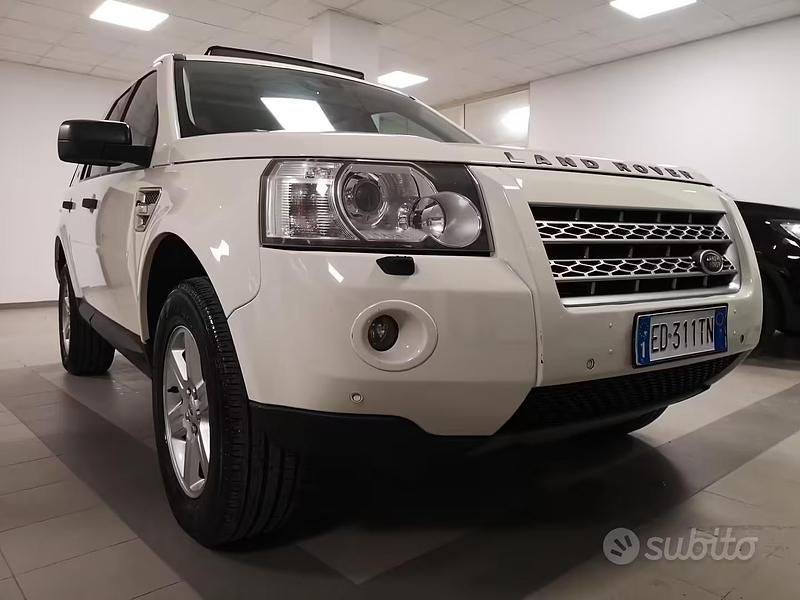 Usata Land Rover Freelander 2 SE 160 CV (117 kW) 2009 Bianco SUV