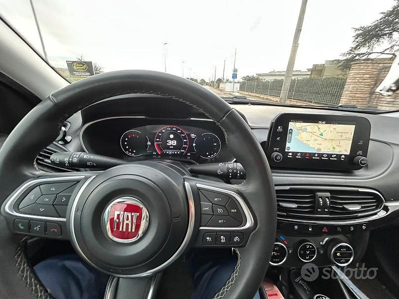 Usata Fiat Tipo Cross 131 CV (96 kW) 2021 Berlina