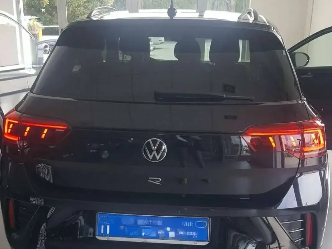 Usata VW T-Roc R 300 CV (220 kW) 2022 Nero SUV