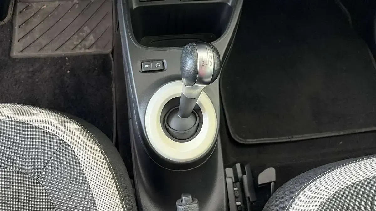 Usata Renault Twingo Equilibre 30 kW (42 CV) 2023 Bianco Utilitaria