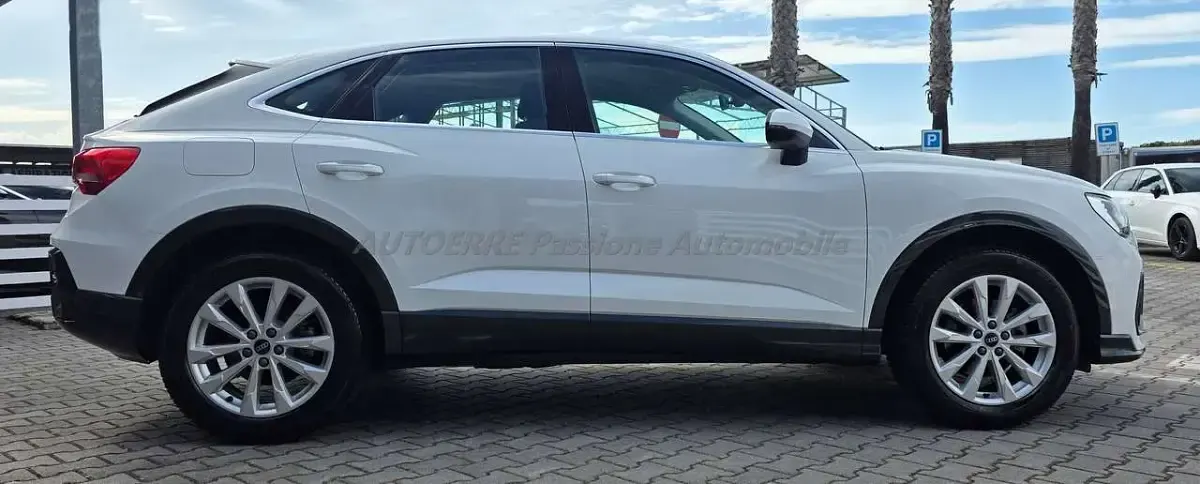 Usata Audi Q3 Sportback S-Line 150 CV (110 kW) 2020 Bianco SUV