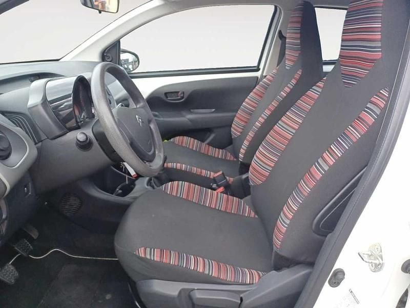 Usata Citroën C1 Feel 69 CV (50 kW) 2018 Bianco Utilitaria