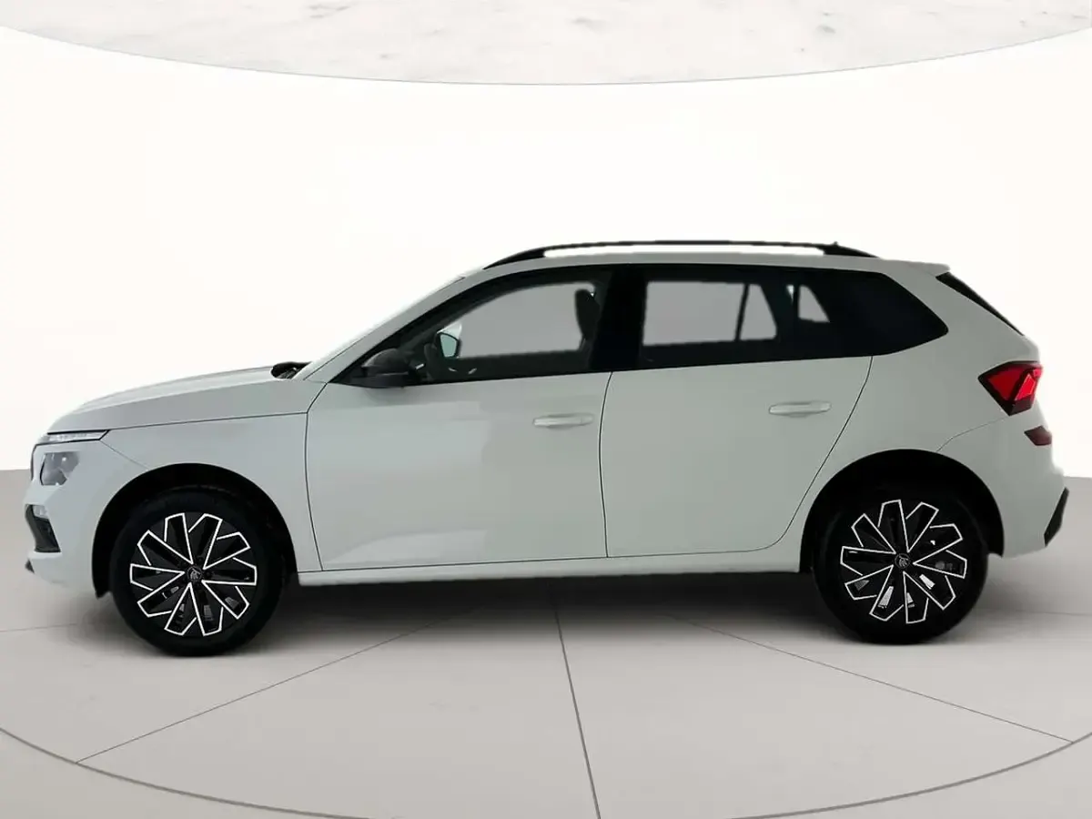 Nuova Skoda Kamiq 116 CV (85 kW) 2026 Bianco luna metallizzato SUV