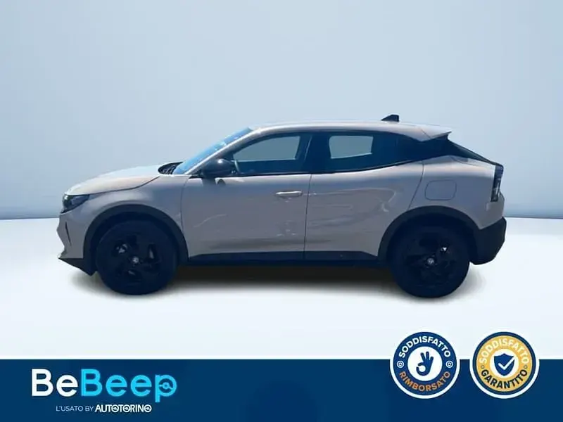 Usata Alfa Romeo GT Junior 145 CV (106 kW) 2025 Bianco pastello SUV