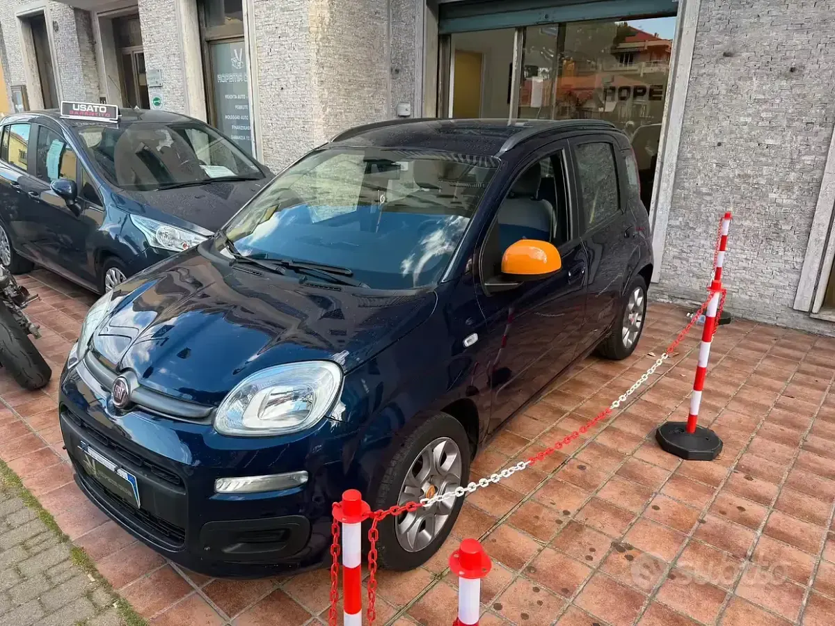 Usata Fiat Panda 69 CV (50 kW) 2015 Blu Utilitaria