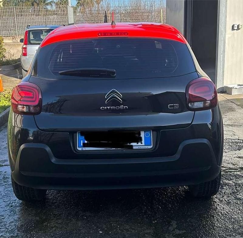 Usata Citroën C3 Shine 75 CV (55 kW) 2017 Nero Berlina