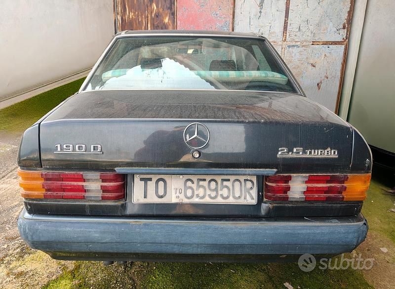 Usata Mercedes 190 1991 Grigio Berlina