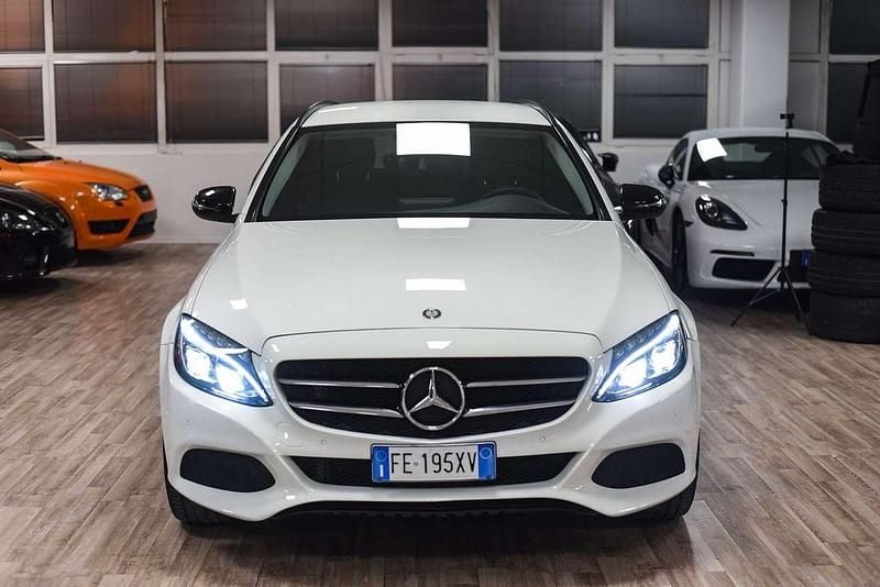 Gebraucht Mercedes C220 Premium 170 PS (125 kW) 2016 Weiß Kombi