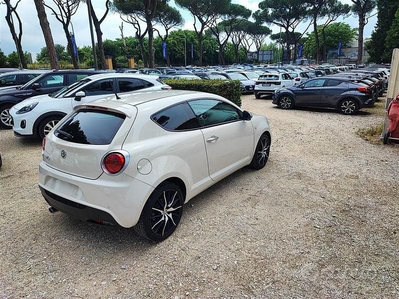 Usata Alfa Romeo MiTo 105 CV (77 kW) 2013 Bianco Utilitaria