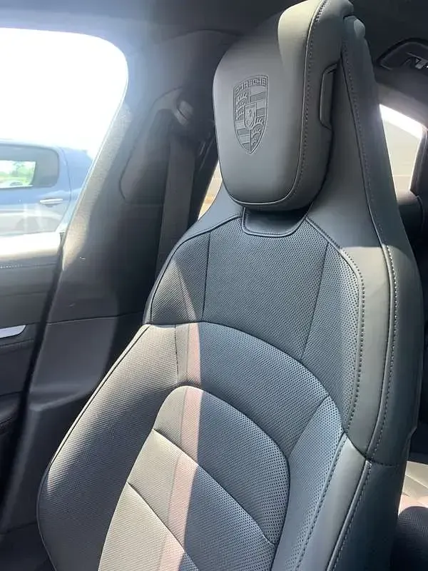 Usata Porsche Taycan Performance Package 139 kW (190 CV) 2021 Berlina