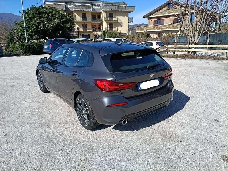 Usata BMW 116 Advantage 116 CV (85 kW) 2020 Grigio Utilitaria