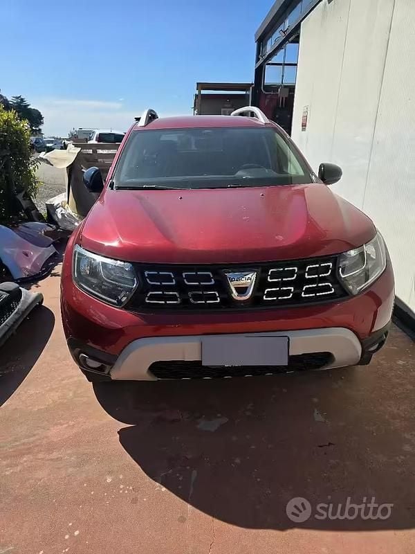 Usata Dacia Duster 100 CV (73 kW) 2020 Rosso SUV