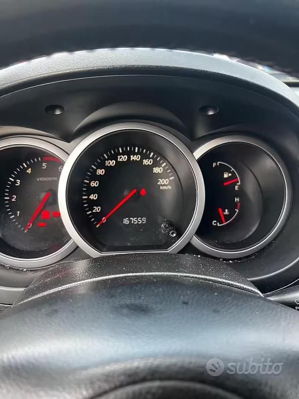 Usata Suzuki Vitara 129 CV (94 kW) 2005 Grigio SUV