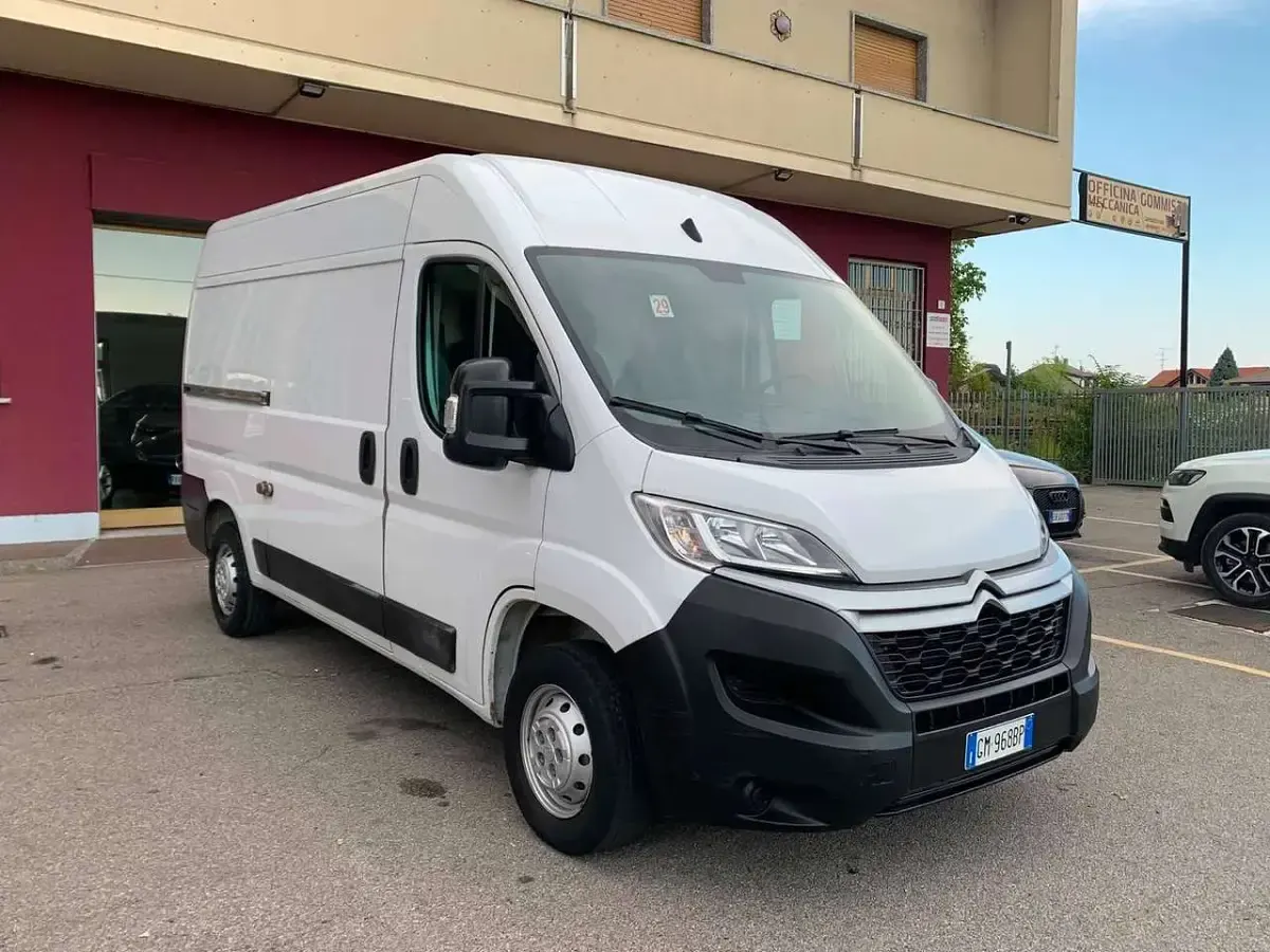 Usata Citroën Jumper 140 CV (102 kW) 2022 Bianco Monovolume