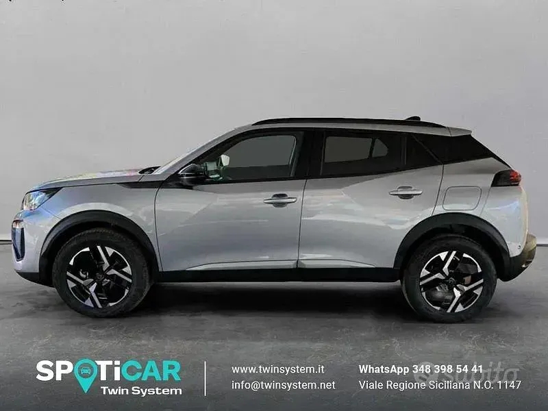 Nuova Peugeot 2008 Allure 136 CV (100 kW) 2025 Grigio SUV