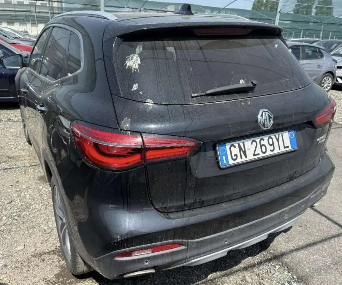 Usata MG EHS Luxury 162 CV (119 kW) 2023 Nero SUV