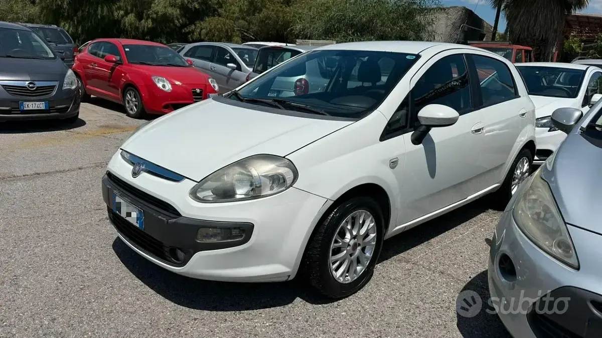 Usata Fiat Punto Evo Sport 120 CV (88 kW) 2010 Bianco Utilitaria