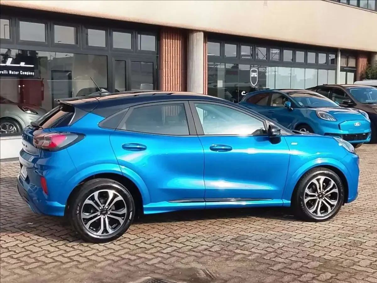 Usata Ford Puma ST-Line 125 CV (91 kW) 2023 Blu metallizzato SUV