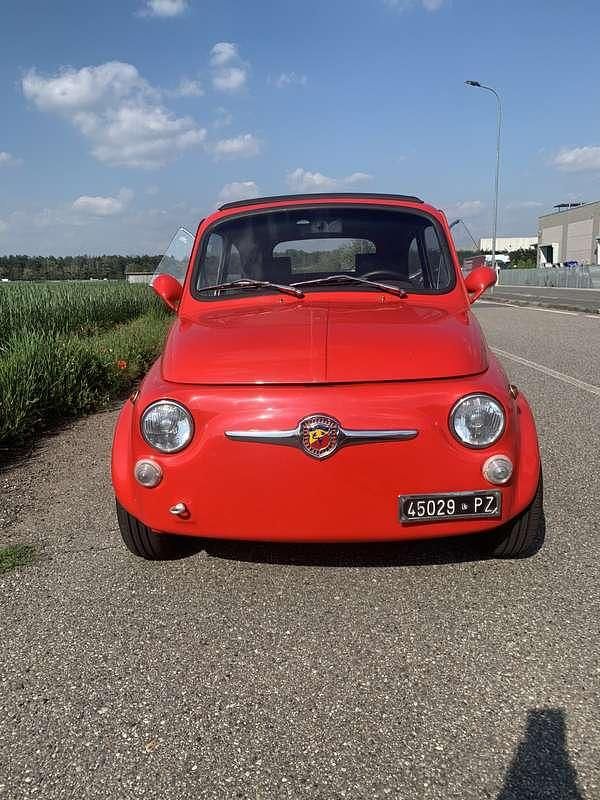 Usata Fiat 500 31 CV (22 kW) 1968 Utilitaria